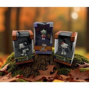 Set of 3 Forever Fun Peanuts Snoopy Halloween Figurines Pirate Masked Marvel Bar